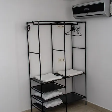 Ismini Basement Retreat Apartman Vlicha