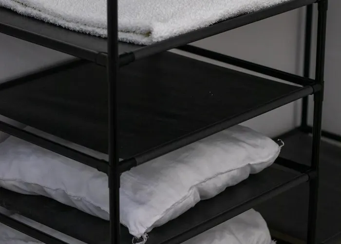 Ismini Basement Retreat *