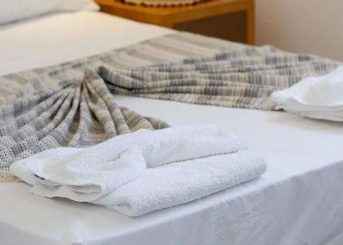 Ismini Basement Retreat *